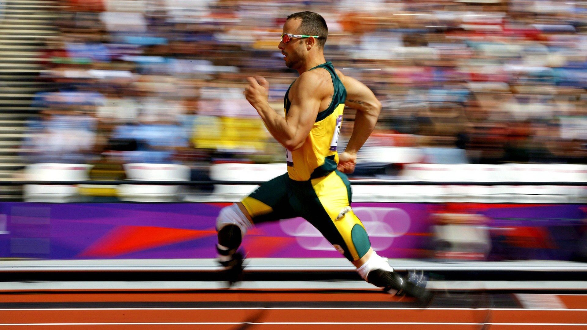 伊朗队中场罗德里格斯在巴黎奥运会上展现出强大的组织能力，德国队 罗伊斯